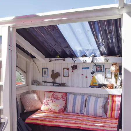 Дом отдыха Three-bedroom Holiday In Juelsminde *